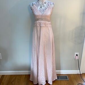 NEW Mila the Label Blush Rose Lace Maxi Dress M